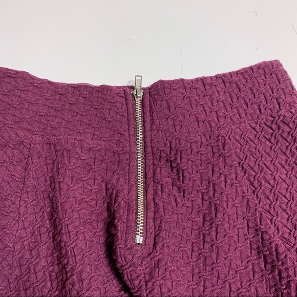h&m XS burgundy skater mini skirt - Picture 3 of 5